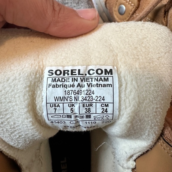 Sorel Women's Explorer II Joan Felt Waterproof Boot Tawny Buff Moonstone.Size 8 - Picture 12 of 13